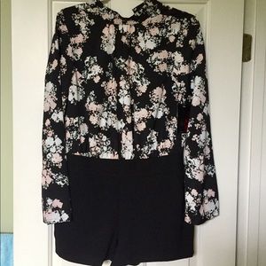 NWT Floral Long Sleeve Romper with Pockets